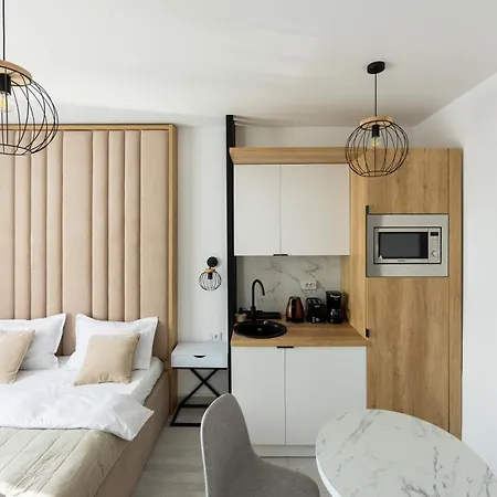 Apartment Grey With Free Parking