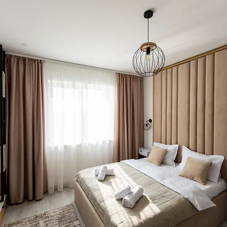 Grey With Free Parking * Bukarest